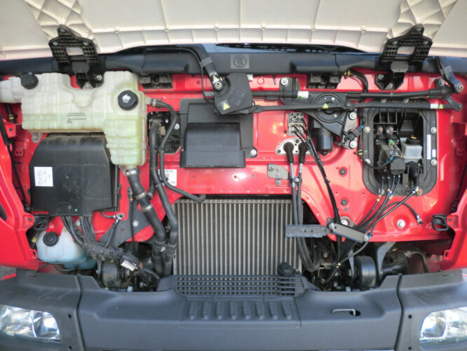 Autocarro furgonato Renault Midlum 220 DXi 4x2: foto 14