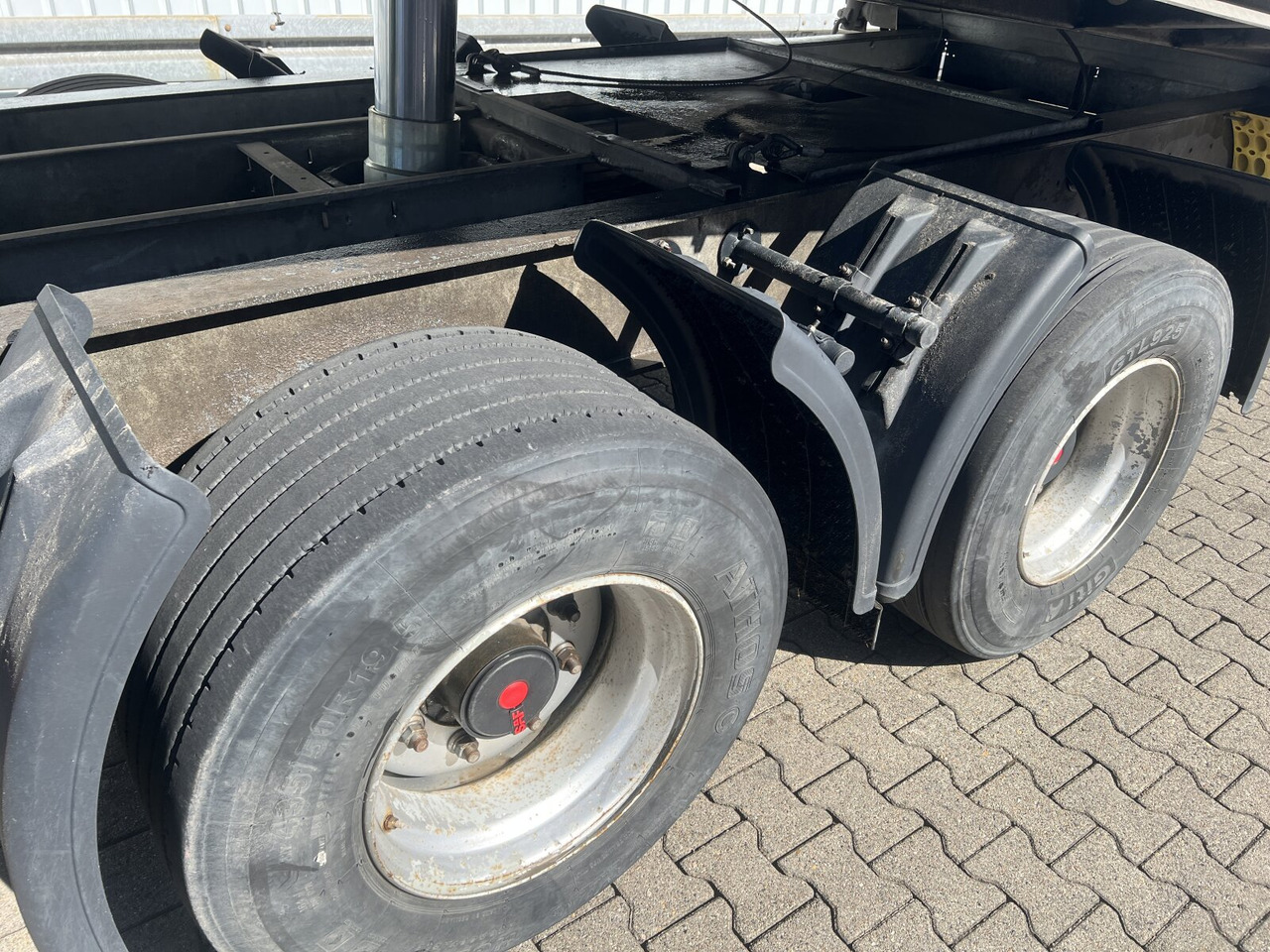 TTD 19 Schwebheim TTD 19 Schwebheim, Rampenschacht, Verzinkt - Rimorchio: foto 5 TTD 19 Schwebheim TTD 19 Schwebheim, Rampenschacht, Verzinkt - Rimorchio: foto 5