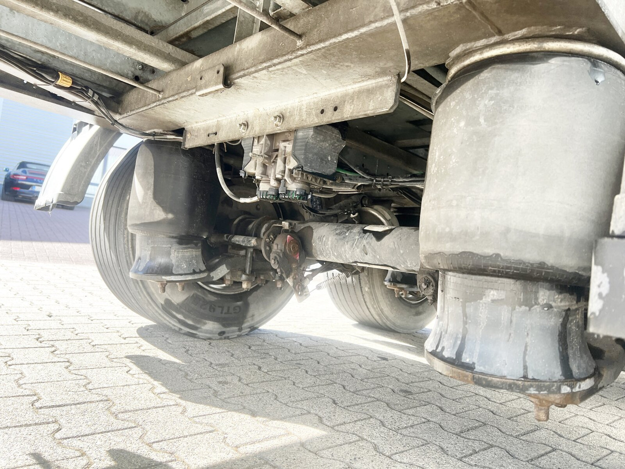 Leasing di  TTD 19 Schwebheim TTD 19 Schwebheim, Rampenschacht, Verzinkt TTD 19 Schwebheim TTD 19 Schwebheim, Rampenschacht, Verzinkt: foto 7