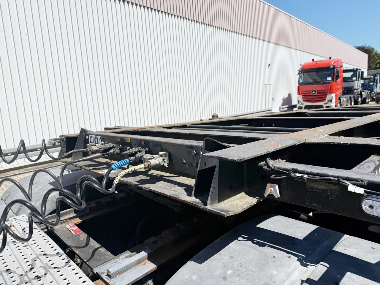 Semirimorchio Lag 0-3-39 CD Containerchassis 0-3-39 CD Containerchassis, 20ft und 30ft, ADR: foto 9