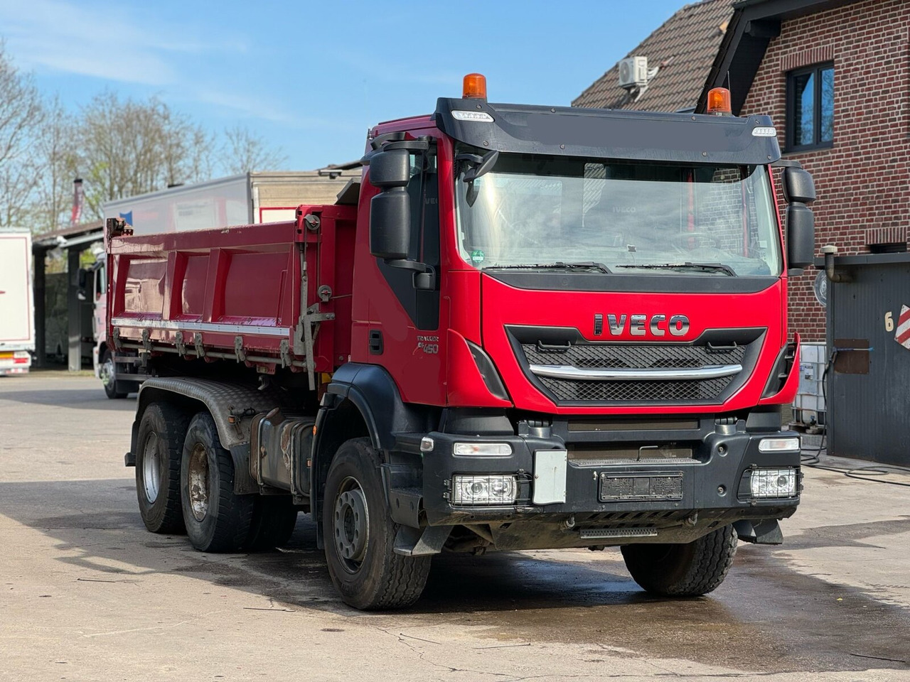 Trakker AD260T45 6x4 Trakker AD260T45 6x4, Bordmatik - Autocarro ribaltabile: foto 2 Trakker AD260T45 6x4 Trakker AD260T45 6x4, Bordmatik - Autocarro ribaltabile: foto 2