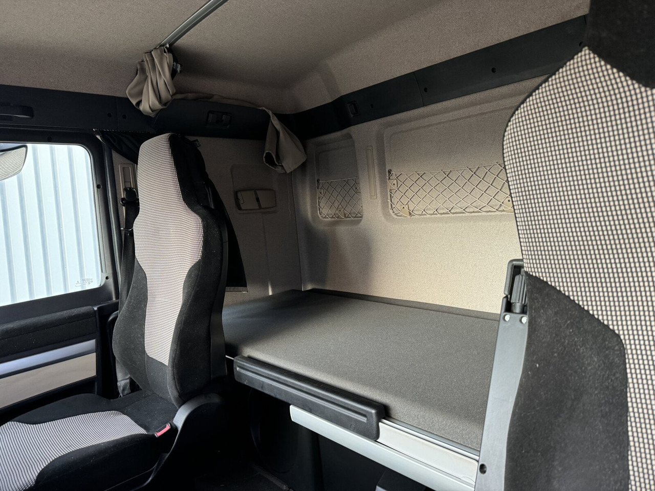 MAN TGX 18.420 4x2 BLS TGX 18.420 4X2 BLS, Retarder - Trattore stradale: foto 5 MAN TGX 18.420 4x2 BLS TGX 18.420 4X2 BLS, Retarder - Trattore stradale: foto 5