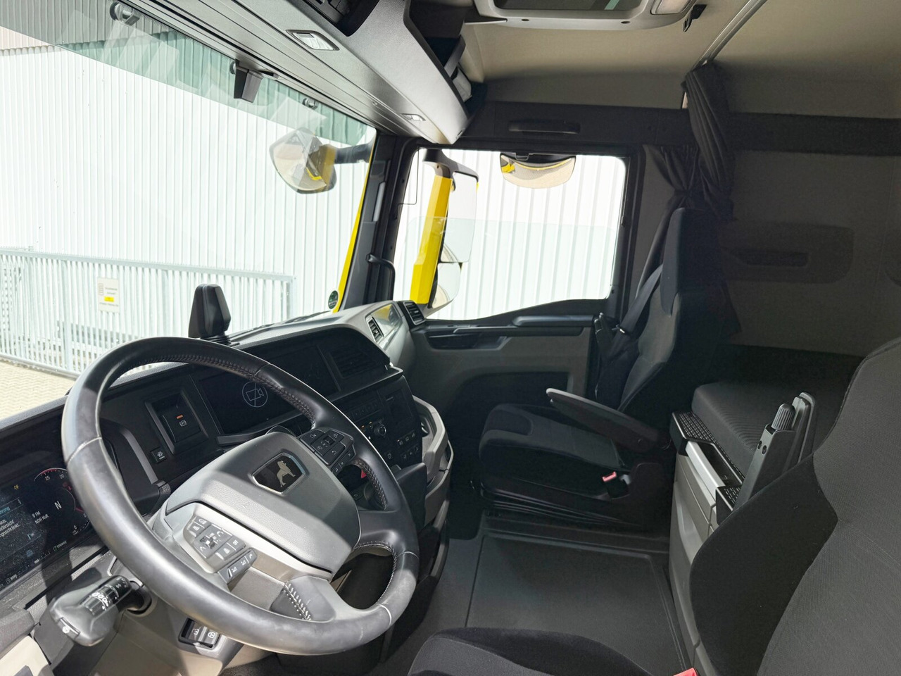MAN TGX 18.510 4X4H BL SA TGX 18.510 4X4H BL SA, PriTarder, HydroDrive, Navi, LED, Kipphydraulik - Trattore stradale: foto 3 MAN TGX 18.510 4X4H BL SA TGX 18.510 4X4H BL SA, PriTarder, HydroDrive, Navi, LED, Kipphydraulik - Trattore stradale: foto 3