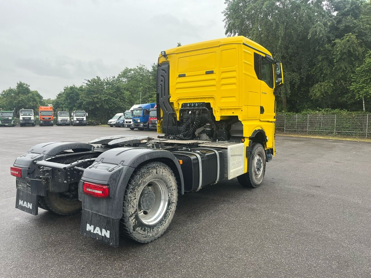 MAN TGX 18.510 4X4H BL SA TGX 18.510 4X4H BL SA, PriTarder, HydroDrive, Navi, LED, Kipphydraulik - Trattore stradale: foto 5 MAN TGX 18.510 4X4H BL SA TGX 18.510 4X4H BL SA, PriTarder, HydroDrive, Navi, LED, Kipphydraulik - Trattore stradale: foto 5
