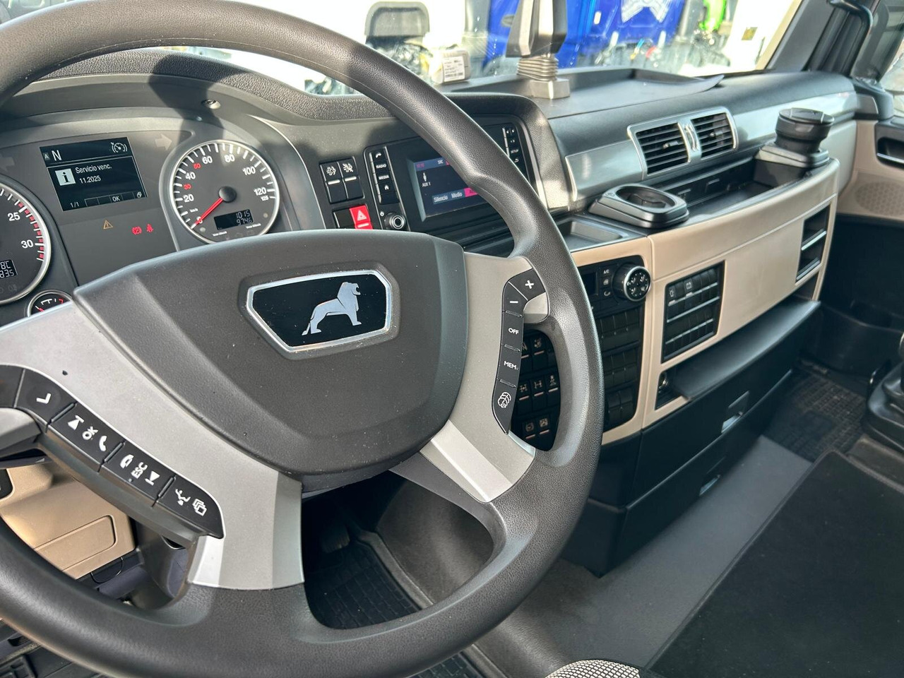 MAN TGX 33.580 6x4 BB TGX 33.580 6x4 BB, Intarder, zZGG 150.000kg - Trattore stradale: foto 2 MAN TGX 33.580 6x4 BB TGX 33.580 6x4 BB, Intarder, zZGG 150.000kg - Trattore stradale: foto 2