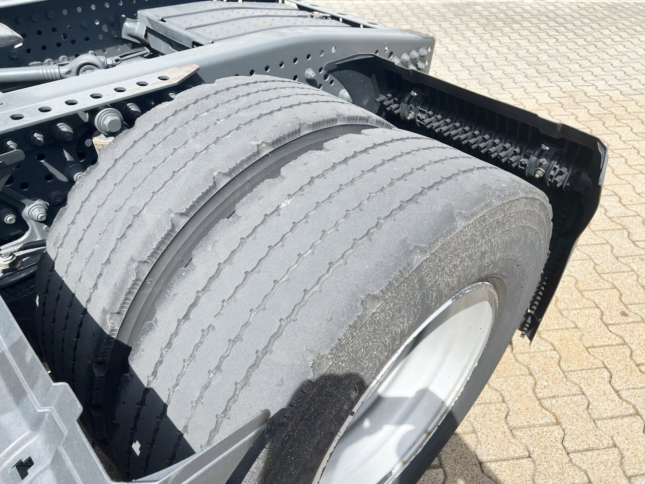 Mercedes-Benz Actros 1842/45 LS 4x2 Actros 1842/45 LS 4x2, 3x VORHANDEN - Trattore stradale: foto 3 Mercedes-Benz Actros 1842/45 LS 4x2 Actros 1842/45 LS 4x2, 3x VORHANDEN - Trattore stradale: foto 3