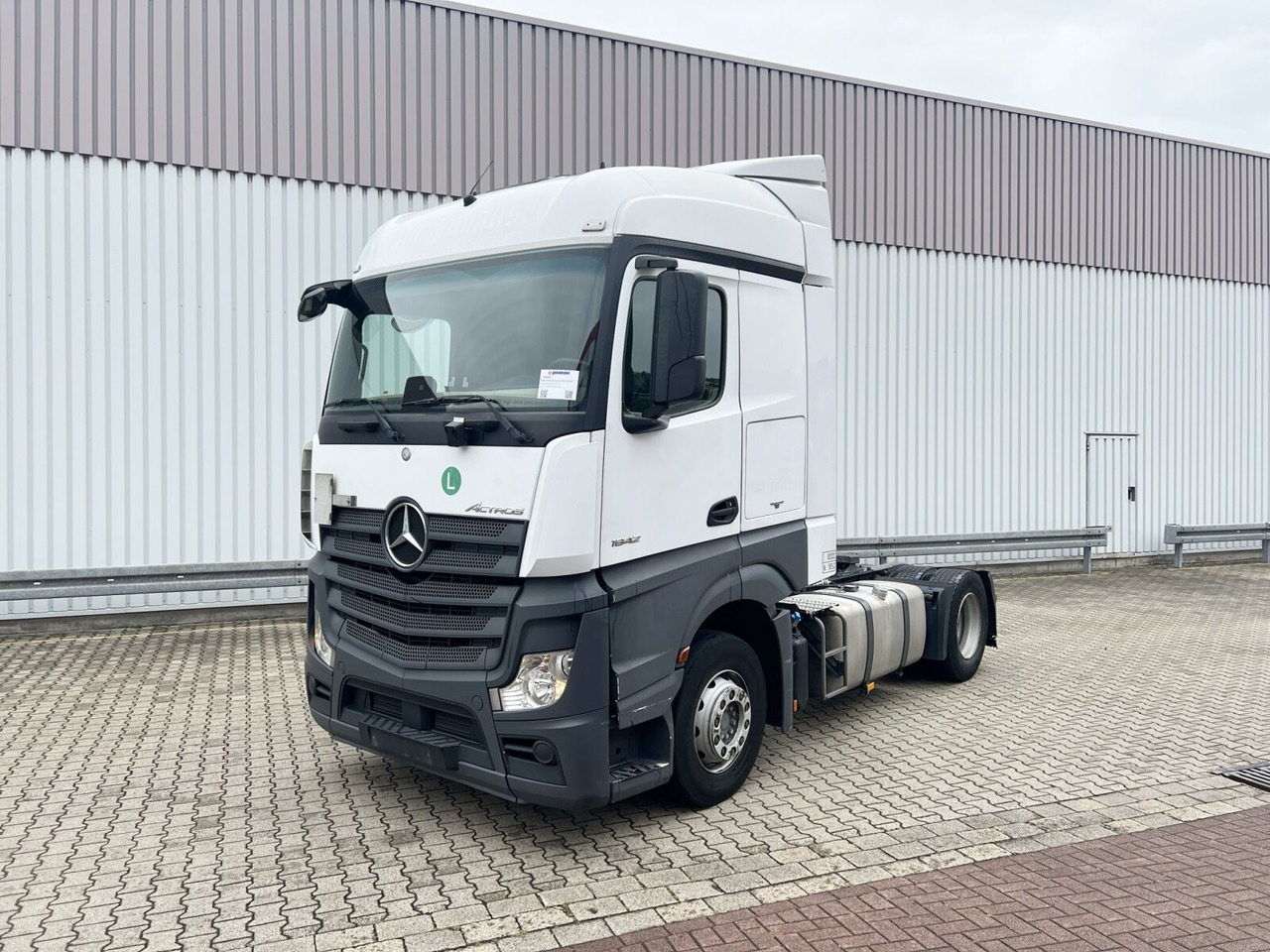 Mercedes-Benz Actros 1842 LS 4x2 Actros 1842 LS 4x2, 7x VORHANDEN - Trattore stradale: foto 1 Mercedes-Benz Actros 1842 LS 4x2 Actros 1842 LS 4x2, 7x VORHANDEN - Trattore stradale: foto 1