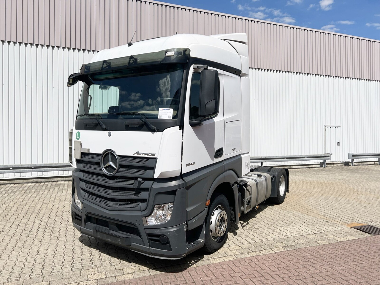 Mercedes-Benz Actros 1842 LS 4x2 Actros 1842 LS 4x2, 7x VORHANDEN - Trattore stradale: foto 1 Mercedes-Benz Actros 1842 LS 4x2 Actros 1842 LS 4x2, 7x VORHANDEN - Trattore stradale: foto 1