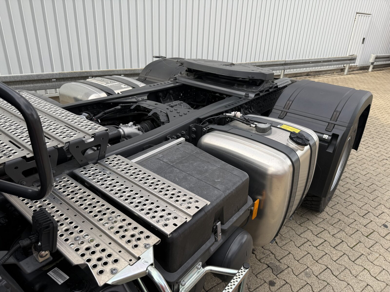 Mercedes-Benz Arocs 1853 AS 4x4 Arocs 1853 AS 4x4, Retarder, MultimediaCockpit, Navi - Trattore stradale: foto 2 Mercedes-Benz Arocs 1853 AS 4x4 Arocs 1853 AS 4x4, Retarder, MultimediaCockpit, Navi - Trattore stradale: foto 2