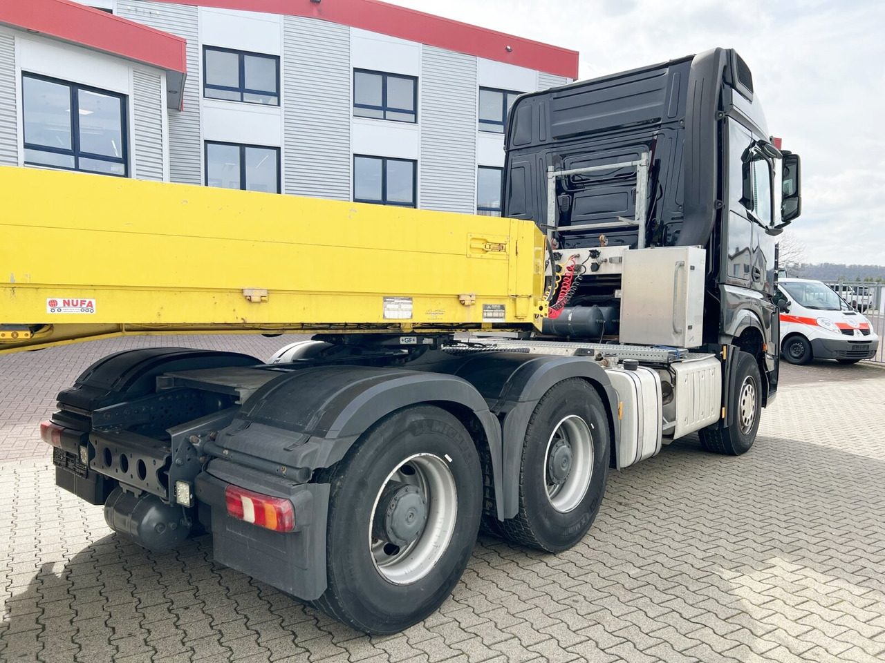 Trattore stradale Mercedes-Benz Arocs 3358 LS 6x4 Arocs 3358 LS 6x4, StreamSpace, Turbo-Retarder-Kupplung, Kipphydraulik: foto 10