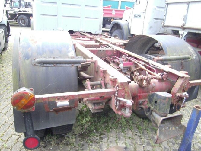 V5 4x2 Saurer V5 4x2 - Autocarro telaio: foto 3 V5 4x2 Saurer V5 4x2 - Autocarro telaio: foto 3