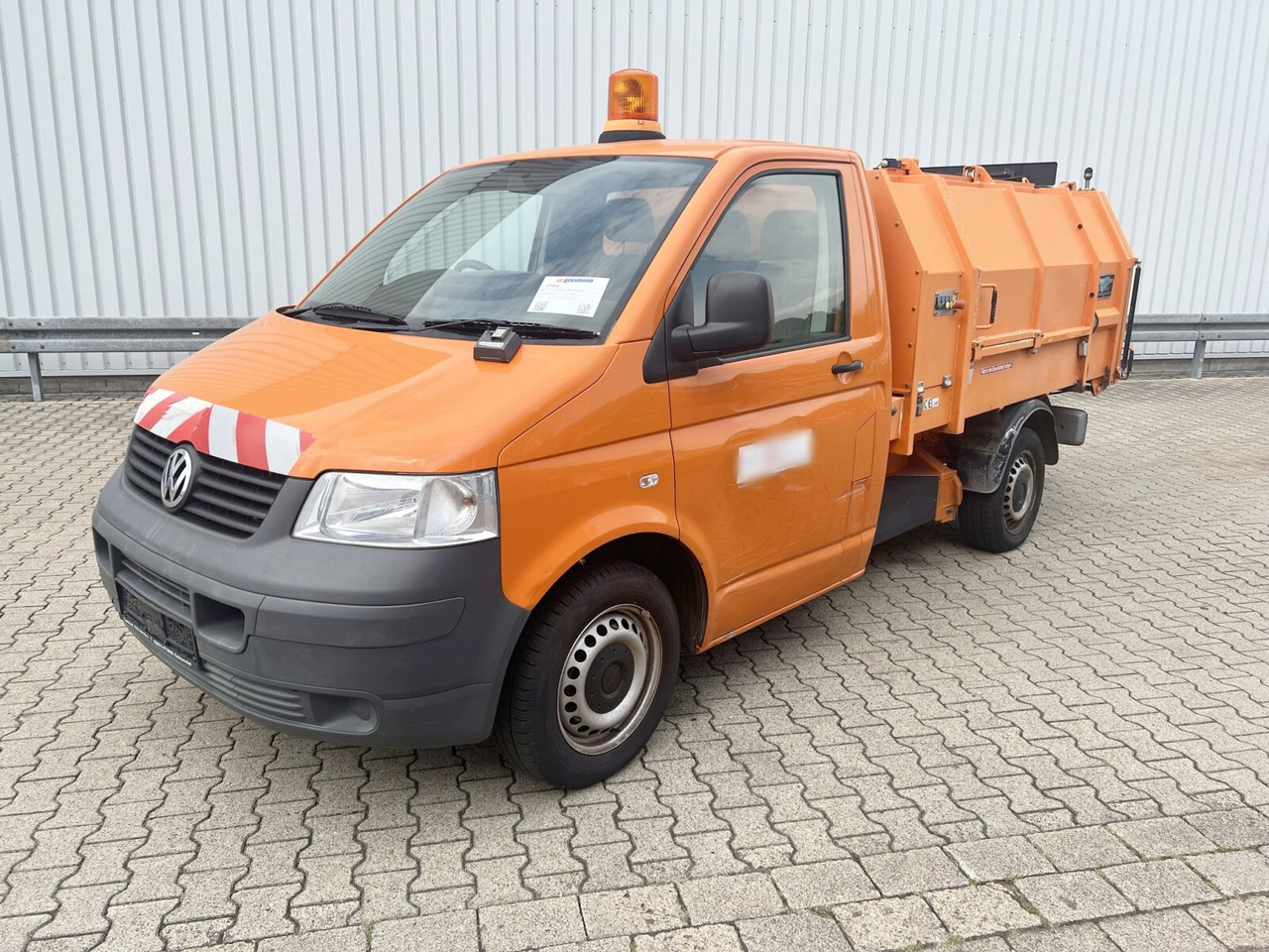 Volkswagen T5 1.9 TDI 4x2 Müllwagen T5 1.9 TDI 4x2, Hagemann Müllpreßaufbau ca. 3,4m³, Rechtslenker - Camion immondizia: foto 1 Volkswagen T5 1.9 TDI 4x2 Müllwagen T5 1.9 TDI 4x2, Hagemann Müllpreßaufbau ca. 3,4m³, Rechtslenker - Camion immondizia: foto 1
