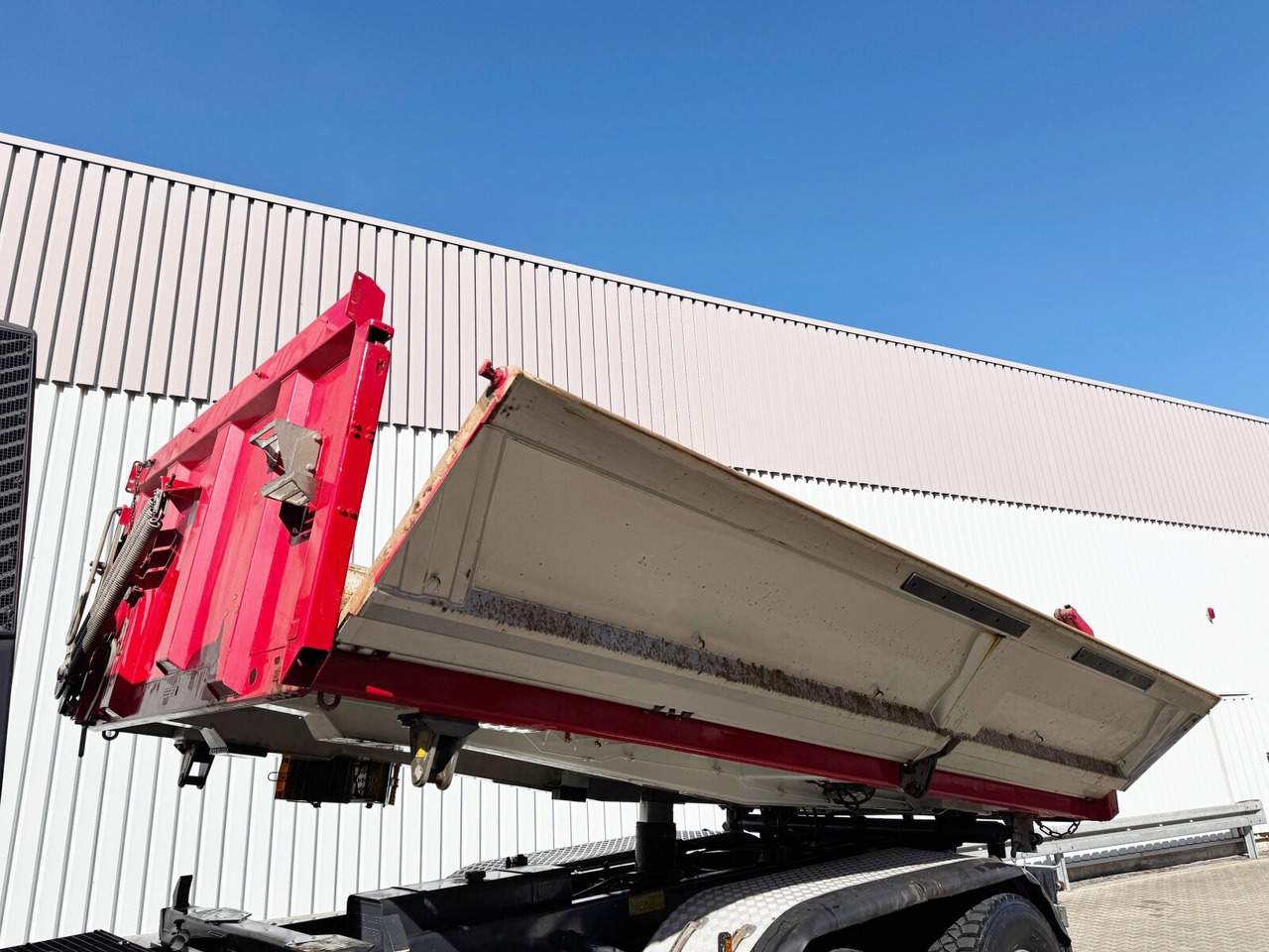 X-Way AD260X46Z 6x4 X-Way AD260X46Z 6x4, Bordmatik - Autocarro ribaltabile: foto 2 X-Way AD260X46Z 6x4 X-Way AD260X46Z 6x4, Bordmatik - Autocarro ribaltabile: foto 2