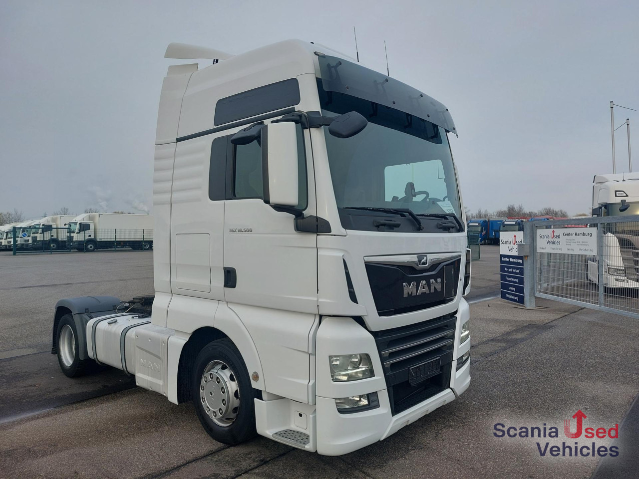MAN TGX 18.500LL Low Liner - Trattore stradale: foto 1 MAN TGX 18.500LL Low Liner - Trattore stradale: foto 1