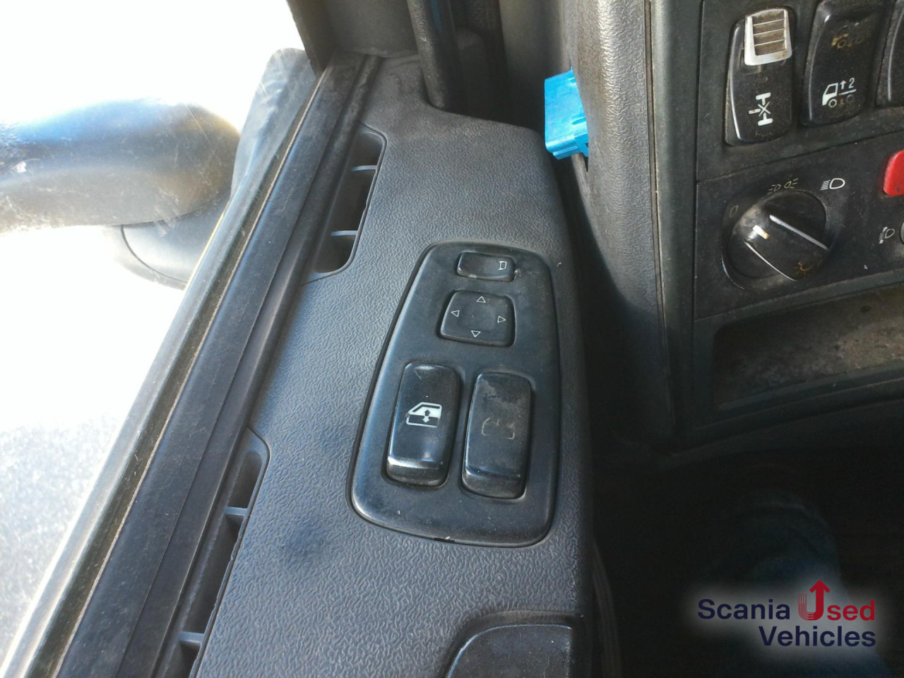 SCANIA R 420 LA4x2MEB Volumen MEGA Jumbo Vollluft - Trattore stradale: foto 5 SCANIA R 420 LA4x2MEB Volumen MEGA Jumbo Vollluft - Trattore stradale: foto 5