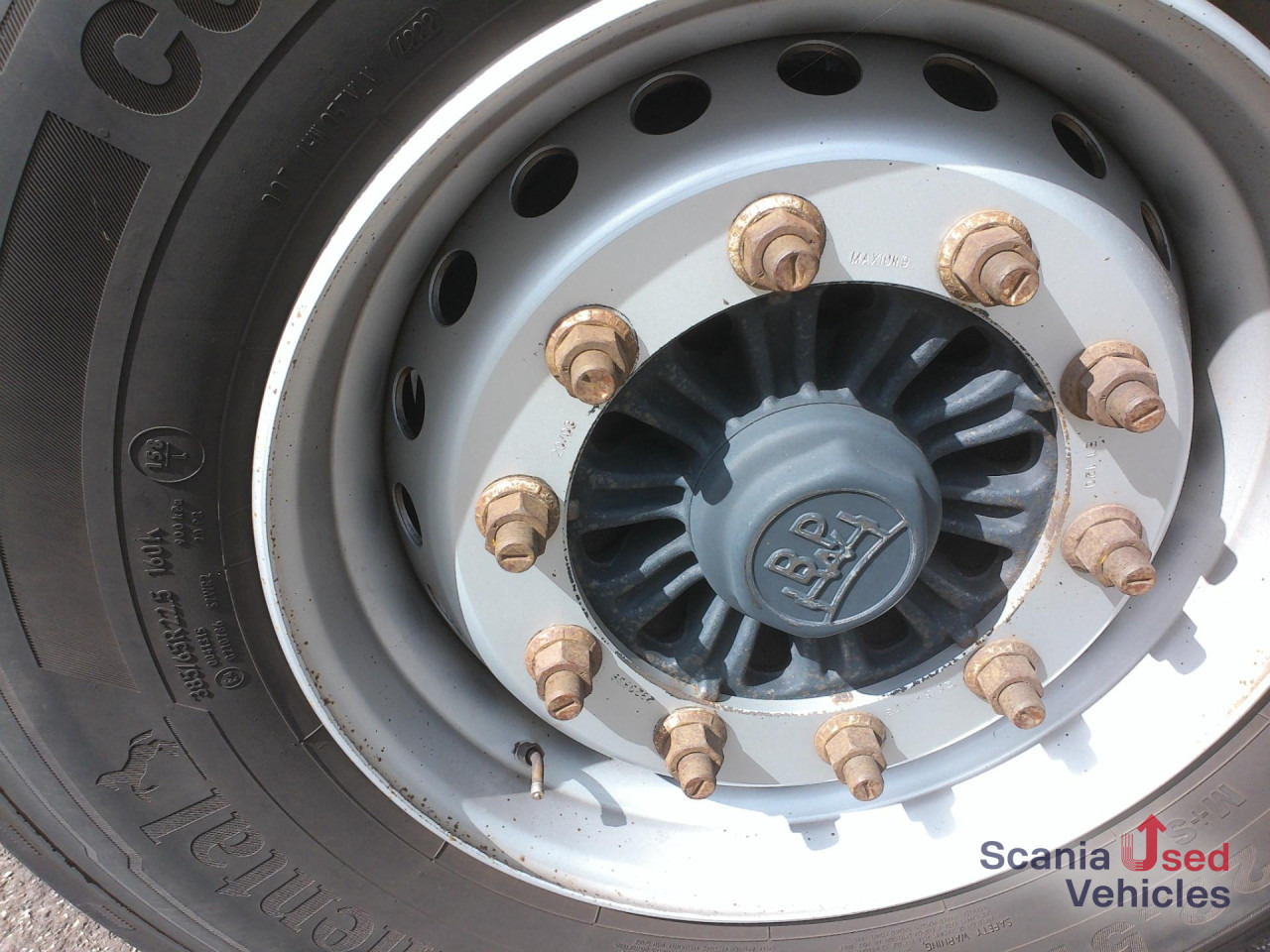 WECON Durchlader mit LBW Palfinger/MBB 2,0T - Rimorchio furgonato: foto 2 WECON Durchlader mit LBW Palfinger/MBB 2,0T - Rimorchio furgonato: foto 2