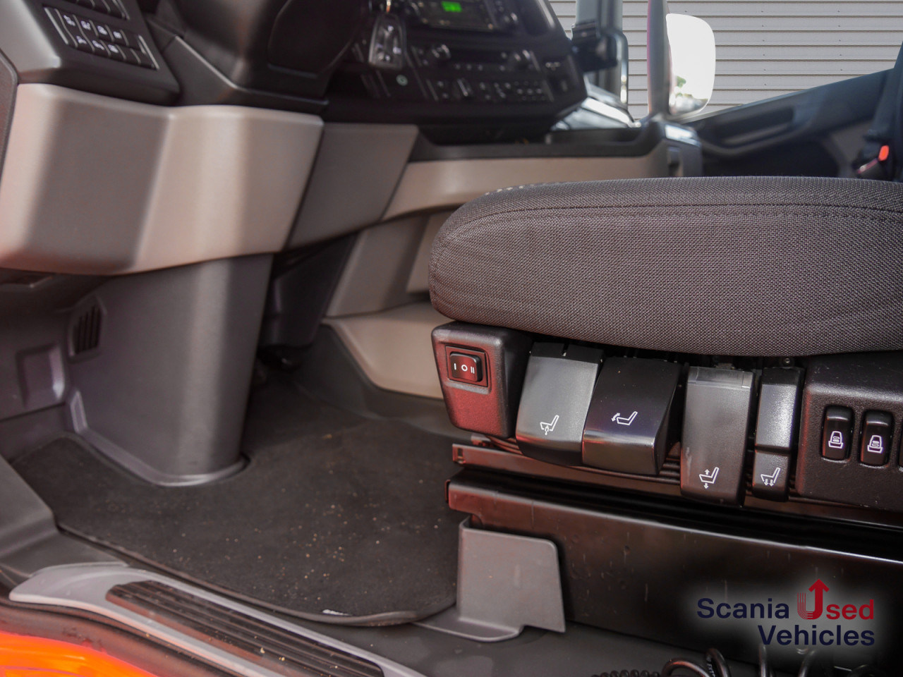 SCANIA R 410 B6x2*4LB Jumbo, Lenkachse, Standklima - Autocarro portacontainer/ Caisse interchangeable: foto 3 SCANIA R 410 B6x2*4LB Jumbo, Lenkachse, Standklima - Autocarro portacontainer/ Caisse interchangeable: foto 3