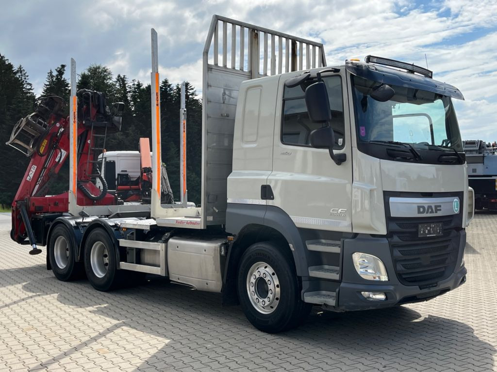 DAF CF 460 6x4 mit Riedler Holzaufb. Penz Kran 12Z DAF CF 460 6x4 mit Riedler Holzaufb. Penz Kran 12Z - Camion trasporto legname, Camion con gru: foto 2 DAF CF 460 6x4 mit Riedler Holzaufb. Penz Kran 12Z DAF CF 460 6x4 mit Riedler Holzaufb. Penz Kran 12Z - Camion trasporto legname, Camion con gru: foto 2
