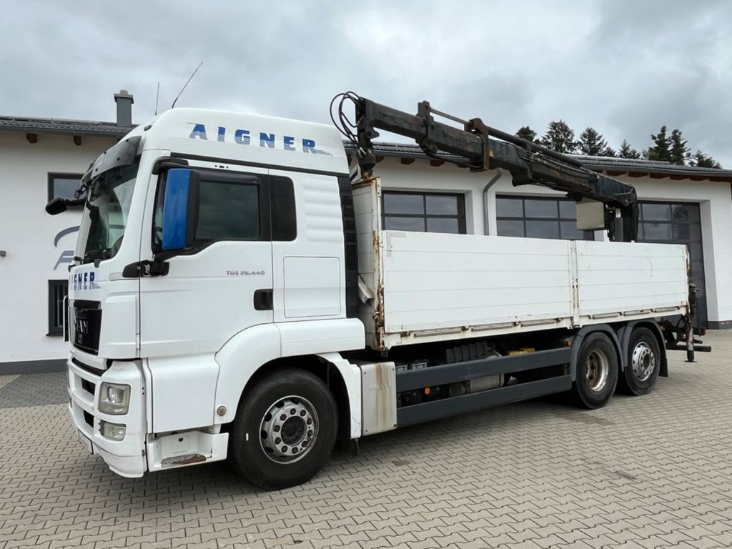 Autocarro con pianale/ Cassone fisso, Camion con gru MAN TGS 26.440 Baustoff mit HIAB XS 166 Kran: foto 6