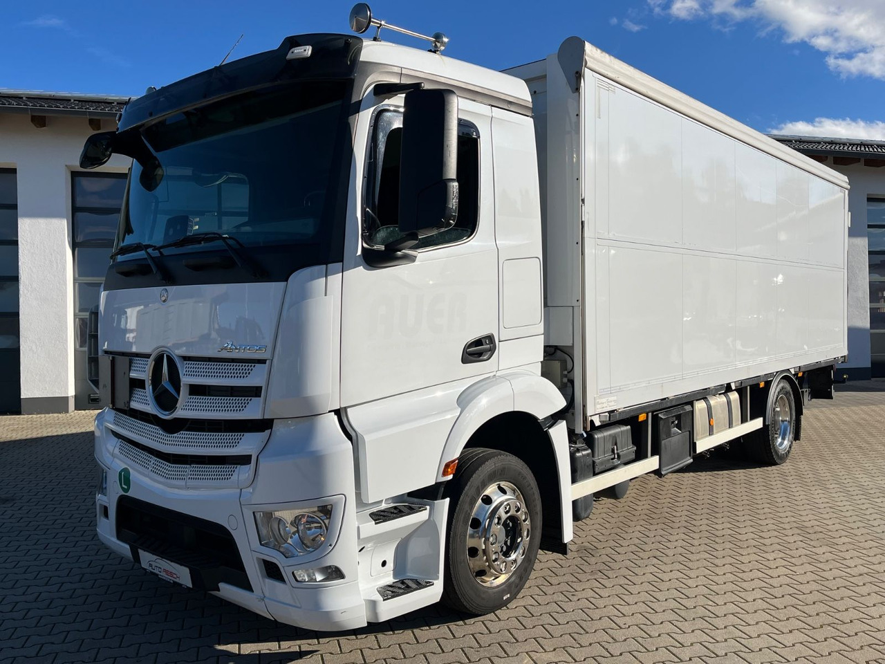 Mercedes-Benz Antos 1836 Klappwand Getränkekoffer beheizt - Autocarro trasporto di bevande: foto 1 Mercedes-Benz Antos 1836 Klappwand Getränkekoffer beheizt - Autocarro trasporto di bevande: foto 1