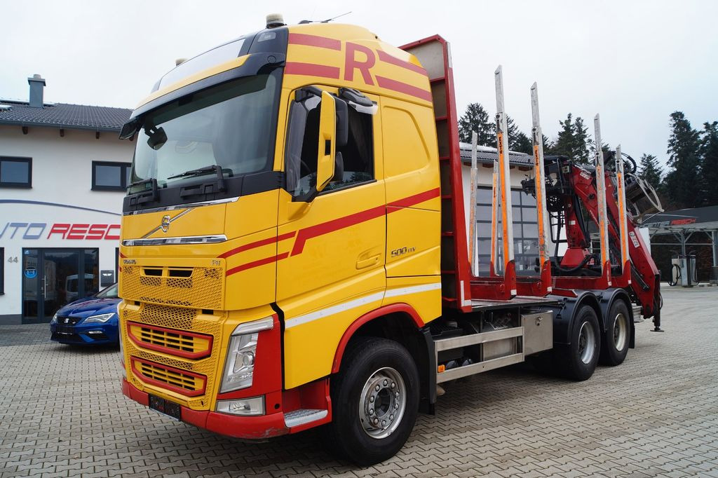 Volvo FH 500 Holztrans. mit Penz 12Z9 Holzkran Volvo FH 500 Holztrans. mit Penz 12Z9 Holzkran - Camion trasporto legname, Camion con gru: foto 1 Volvo FH 500 Holztrans. mit Penz 12Z9 Holzkran Volvo FH 500 Holztrans. mit Penz 12Z9 Holzkran - Camion trasporto legname, Camion con gru: foto 1