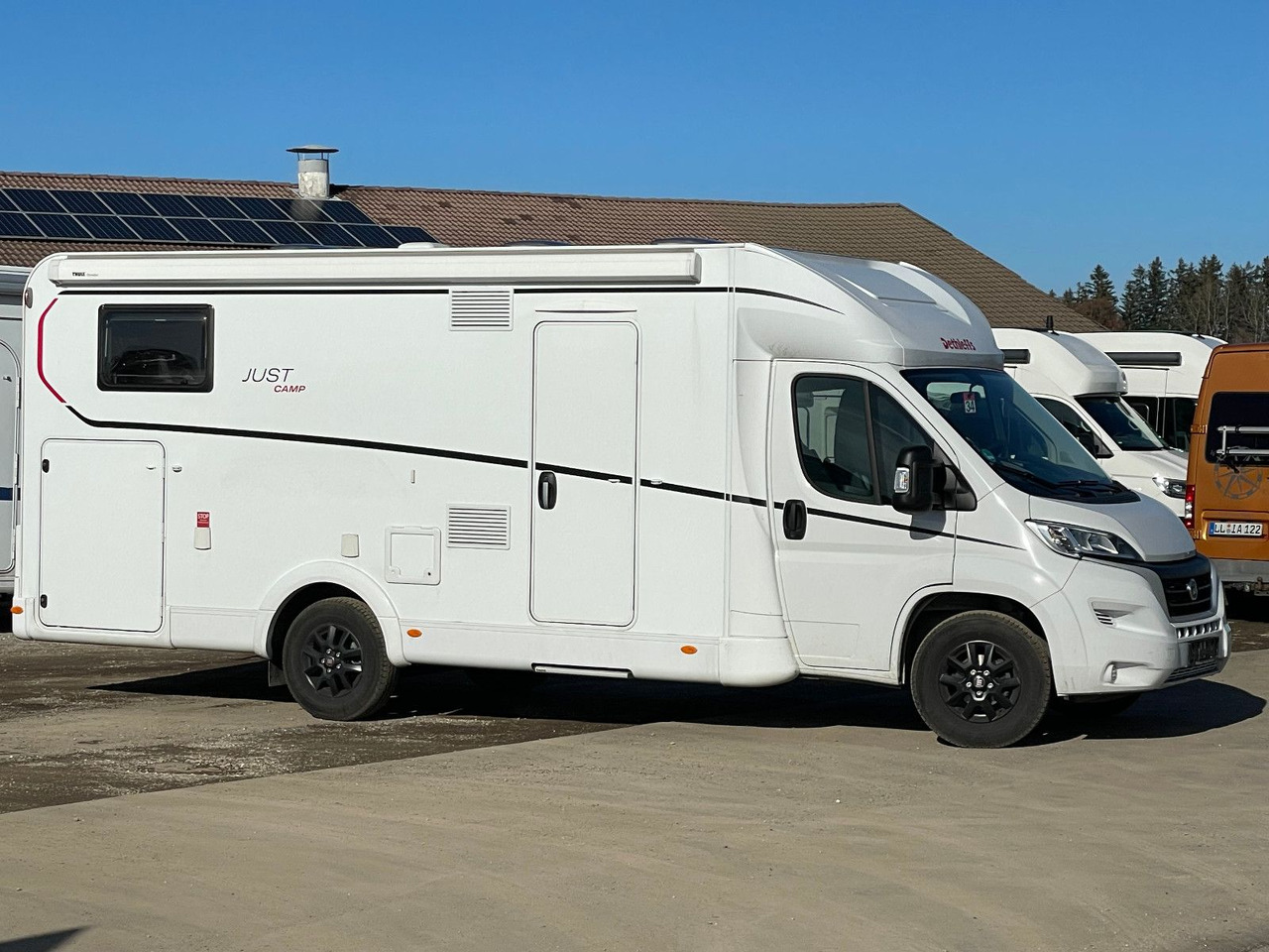 Dethleffs Just T 7052 EB mit Hubbett,Fiat,Markise,RFK,Navi - Camper profilato: foto 2 Dethleffs Just T 7052 EB mit Hubbett,Fiat,Markise,RFK,Navi - Camper profilato: foto 2