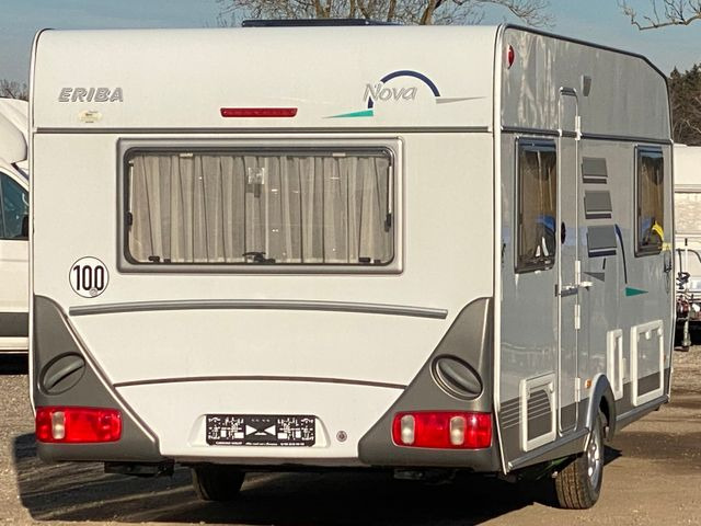 HYMER / ERIBA / HYMERCAR Nova 530 Swing mit Längsbetten und Moser, top Zu - Caravan: foto 4 HYMER / ERIBA / HYMERCAR Nova 530 Swing mit Längsbetten und Moser, top Zu - Caravan: foto 4