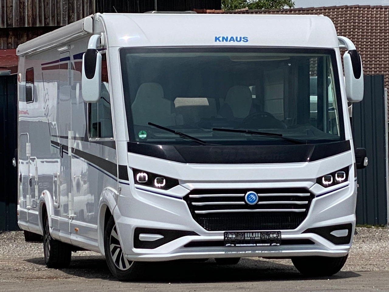 Knaus Live I 700 MEG,Automatik, Längsbetten - Motorhome: foto 1 Knaus Live I 700 MEG,Automatik, Längsbetten - Motorhome: foto 1