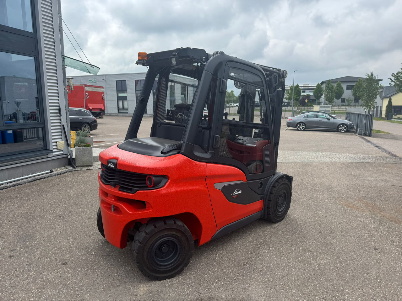 LINDE H35D-01 Triplexmast Diesel Kabine Heizung Klima - Carrello elevatore diesel: foto 5 LINDE H35D-01 Triplexmast Diesel Kabine Heizung Klima - Carrello elevatore diesel: foto 5