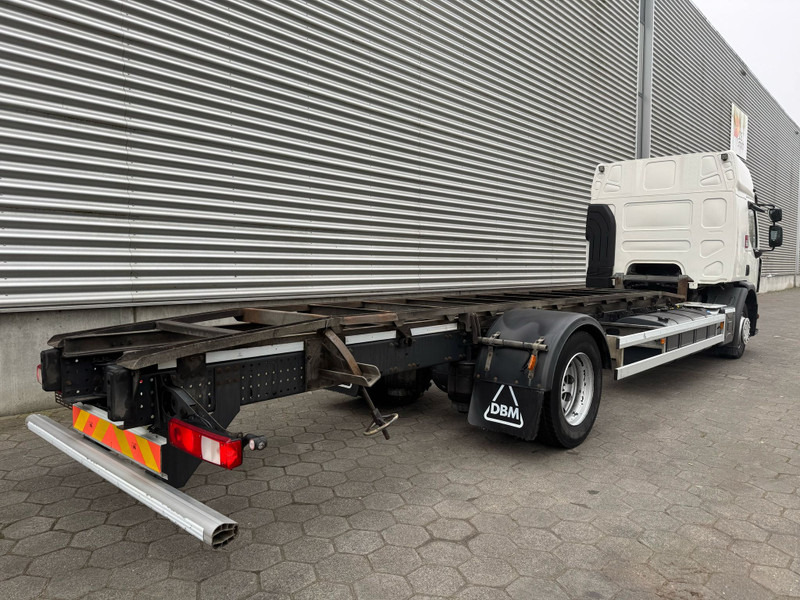 Renault D16 / BDF / Wide / 4 In Stock / Tuv: 6-2025 / Belgium Truck - Autocarro portacontainer/ Caisse interchangeable: foto 3 Renault D16 / BDF / Wide / 4 In Stock / Tuv: 6-2025 / Belgium Truck - Autocarro portacontainer/ Caisse interchangeable: foto 3