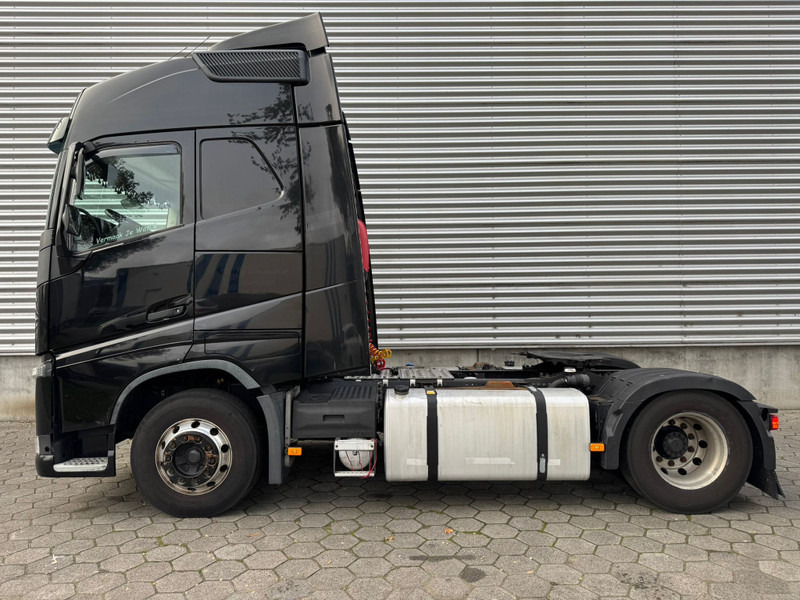 Volvo FH 420 / I-Shift / ADR / 2 Tanks / Euro 6 / NL Truck - Trattore stradale: foto 5 Volvo FH 420 / I-Shift / ADR / 2 Tanks / Euro 6 / NL Truck - Trattore stradale: foto 5