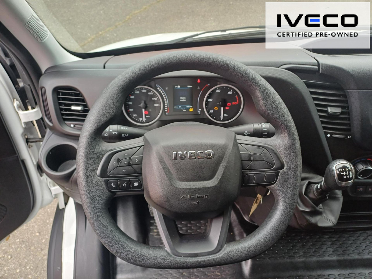 IVECO Daily 35S16V Euro6 Klima ZV - Furgone chiuso: foto 2 IVECO Daily 35S16V Euro6 Klima ZV - Furgone chiuso: foto 2