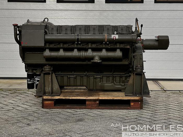 Deutz AG F12L413 - Motore: foto 2 Deutz AG F12L413 - Motore: foto 2