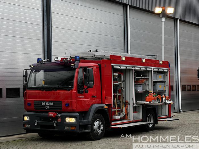 MAN LE 14.250 rescue vehicle - Autopompa: foto 1 MAN LE 14.250 rescue vehicle - Autopompa: foto 1