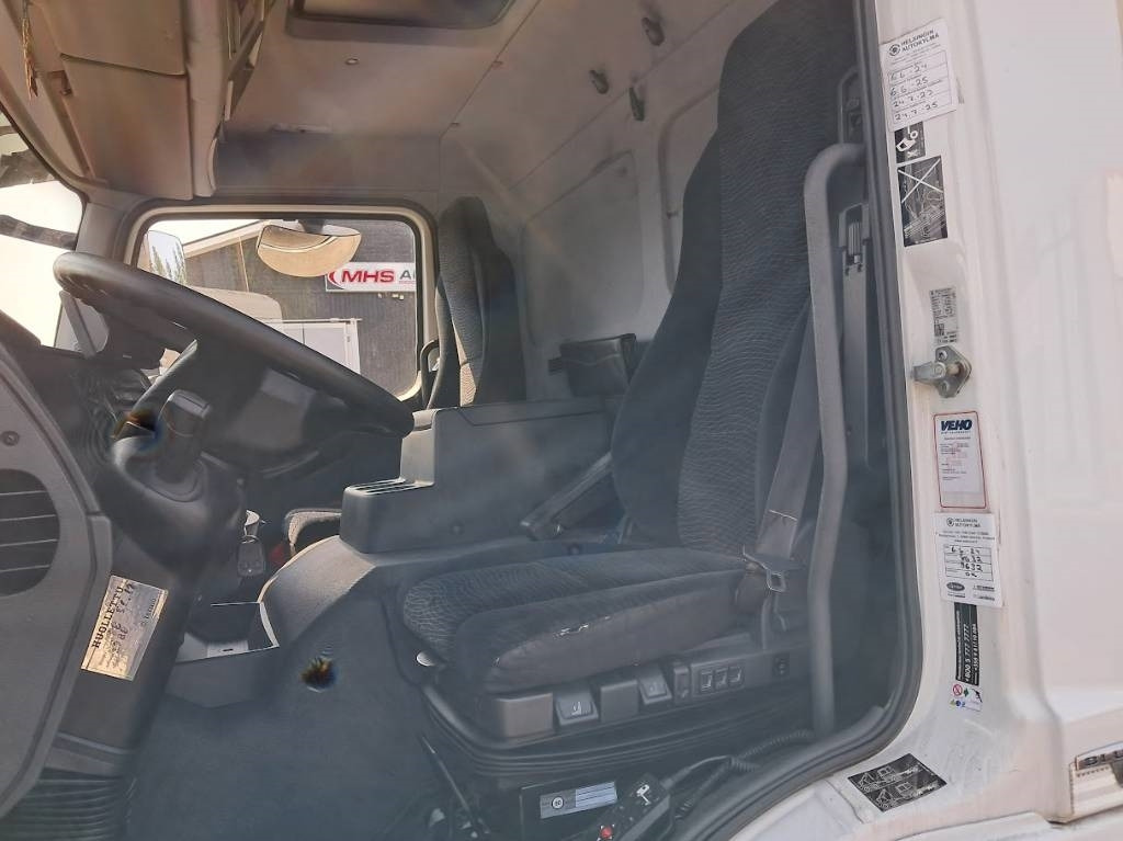 Autocarro frigorifero Mercedes-Benz Atego 1524: foto 11