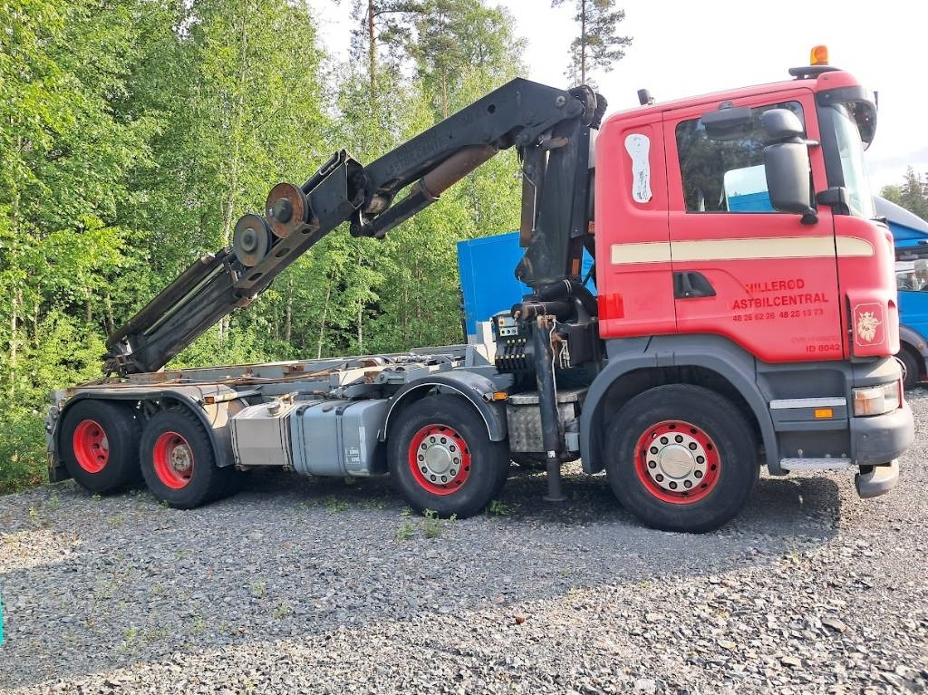 Scania R420 - Camion con gru: foto 2 Scania R420 - Camion con gru: foto 2