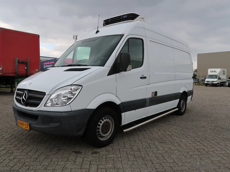 Mercedes-Benz Sprinter 311 CDI, L2H2, Manual, Carrier, TUV, NL Van, Top! - Furgone frigo: foto 1 Mercedes-Benz Sprinter 311 CDI, L2H2, Manual, Carrier, TUV, NL Van, Top! - Furgone frigo: foto 1