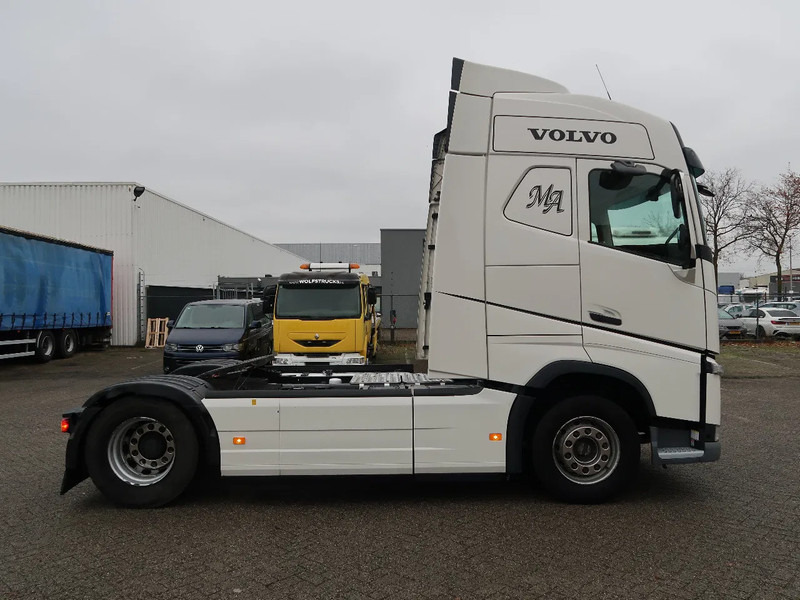 Volvo FH 460 4x2, Globe, LA chass, 2 tanks, ACC, TOP! - Trattore stradale: foto 5 Volvo FH 460 4x2, Globe, LA chass, 2 tanks, ACC, TOP! - Trattore stradale: foto 5