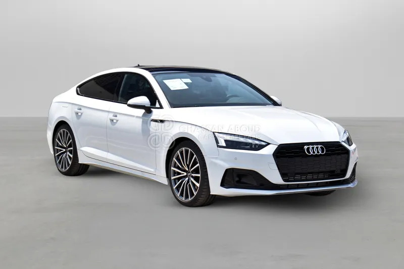 Audi A5 Super sulphur-free RON 95 - Berlina: foto 1 Audi A5 Super sulphur-free RON 95 - Berlina: foto 1