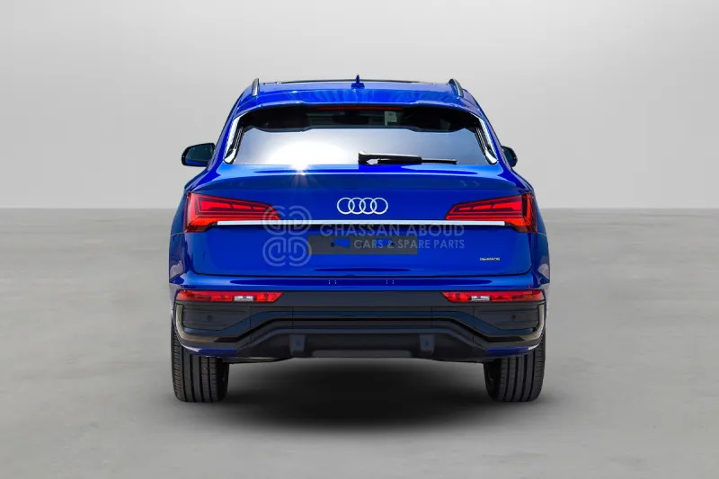 Audi Q5 AWD quattro with ultra technology - SUV/ Fuoristrada: foto 5 Audi Q5 AWD quattro with ultra technology - SUV/ Fuoristrada: foto 5