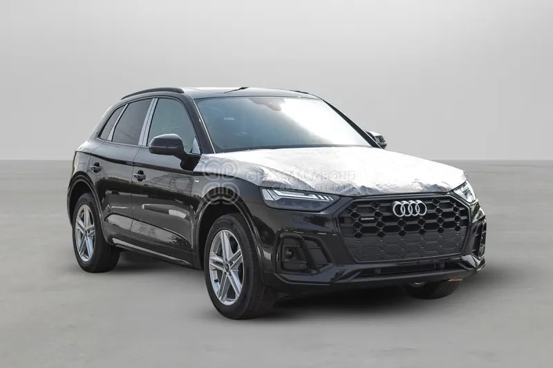 Audi Q5 AWD quattro with ultra technology - SUV/ Fuoristrada: foto 1 Audi Q5 AWD quattro with ultra technology - SUV/ Fuoristrada: foto 1