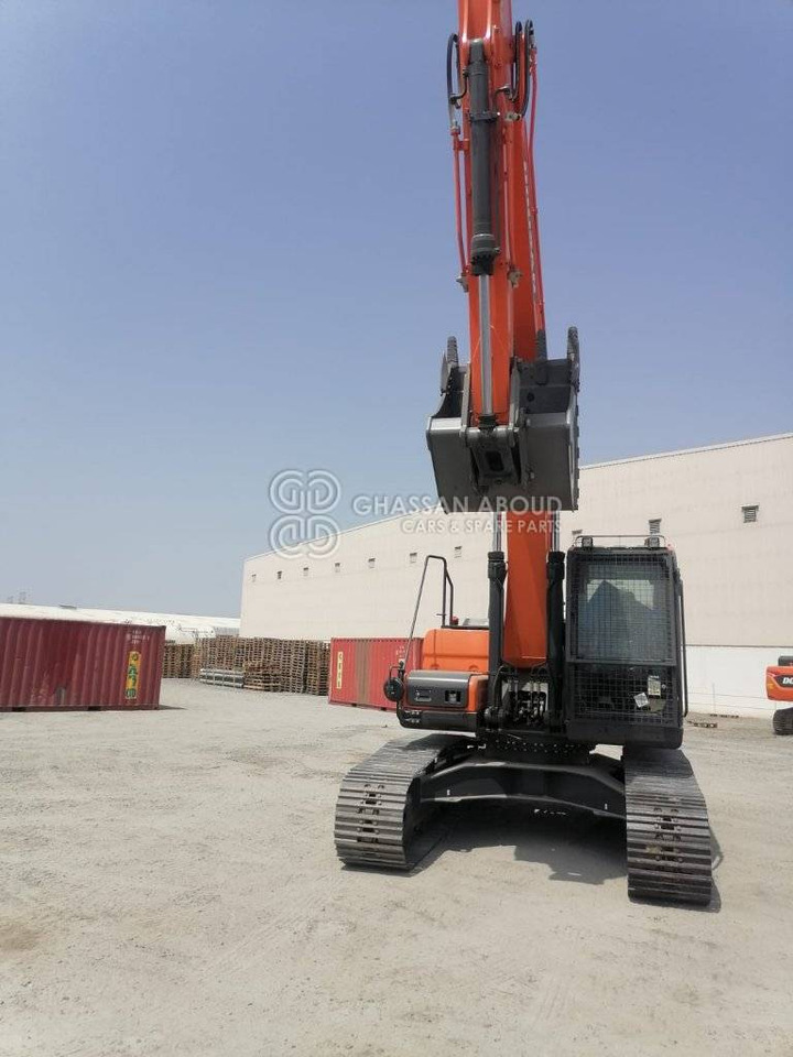 DOOSAN DX225 LCA – CHAIN EXCAVATOR OPERATING WEIGHT 22 TON APPROX. WITH BUCKET 1.08 Cu.M BUCKET ( HEAVY DUTY) MY2022 - Escavatore cingolato: foto 4 DOOSAN DX225 LCA – CHAIN EXCAVATOR OPERATING WEIGHT 22 TON APPROX. WITH BUCKET 1.08 Cu.M BUCKET ( HEAVY DUTY) MY2022 - Escavatore cingolato: foto 4
