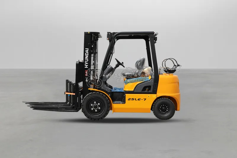 Hyundai Forklift 30LE-7 3 TONS LPG 3 STAGE - Carrello elevatore a gas: foto 2 Hyundai Forklift 30LE-7 3 TONS LPG 3 STAGE - Carrello elevatore a gas: foto 2