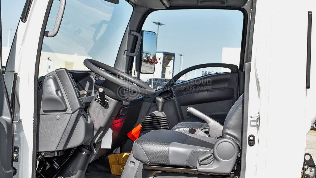 ISUZU NPR 75 LONG CHASSIS PAYLOAD 4.7 TON APPROX 4×2 W/ AC MY24 - Autocarro telaio: foto 5 ISUZU NPR 75 LONG CHASSIS PAYLOAD 4.7 TON APPROX 4×2 W/ AC MY24 - Autocarro telaio: foto 5