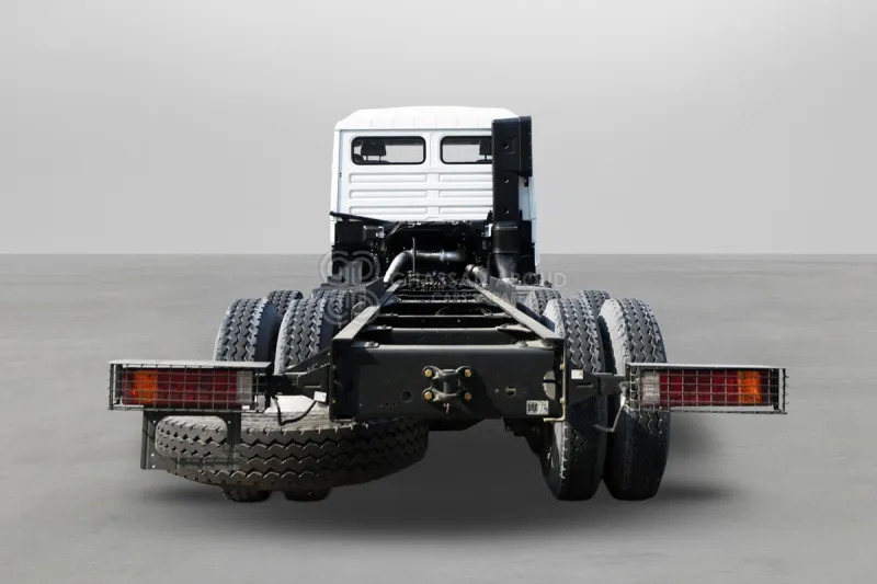 Shacman 6x4 F3000 Chassis - Autocarro telaio: foto 2 Shacman 6x4 F3000 Chassis - Autocarro telaio: foto 2