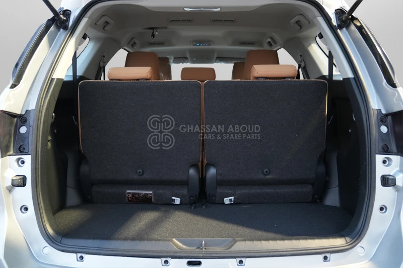 SUV/ Fuoristrada Toyota Fortuner 4x4: foto 12 SUV/ Fuoristrada Toyota Fortuner 4x4: foto 12