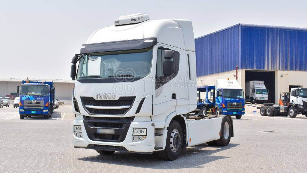 IVECO AS440S46T/P A/T with Adblue Euro 6 MY 2017 - Trattore stradale: foto 1 IVECO AS440S46T/P A/T with Adblue Euro 6 MY 2017 - Trattore stradale: foto 1