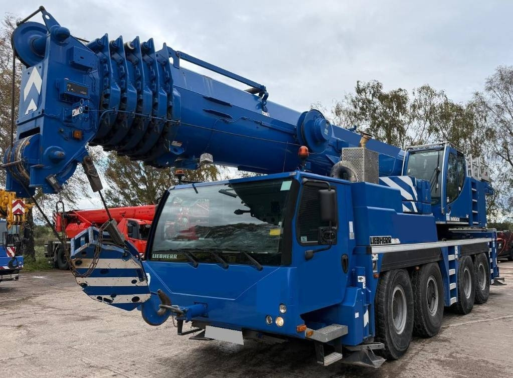 Liebherr LTM 1090-4.1 - Gru multistrada: foto 1 Liebherr LTM 1090-4.1 - Gru multistrada: foto 1