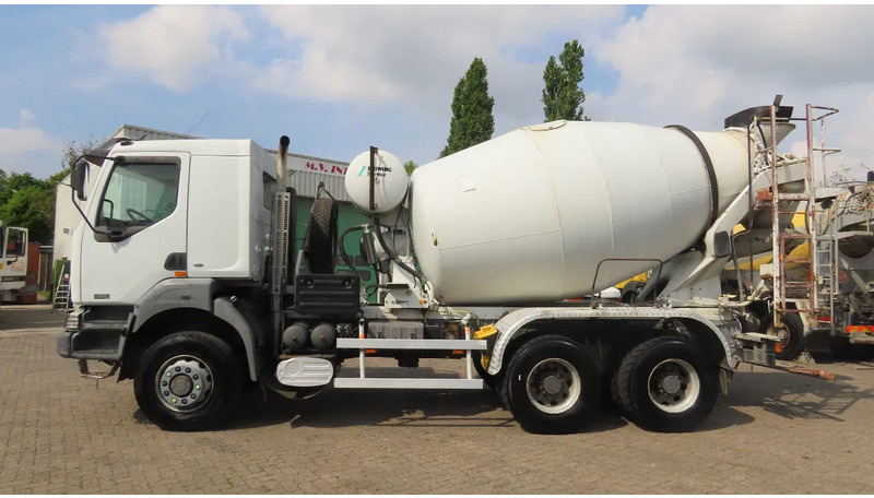 Renault Kerax 370 6X6! 10M3, FULL SPRIG. GREAT CONDITON! - Autobetoniera: foto 3 Renault Kerax 370 6X6! 10M3, FULL SPRIG. GREAT CONDITON! - Autobetoniera: foto 3
