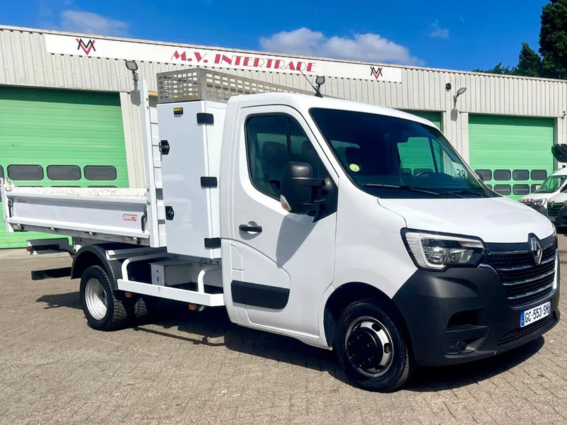 Renault Master 2021, 3 seats, Great condition, ! EURO 6 - Furgone ribaltabile: foto 4 Renault Master 2021, 3 seats, Great condition, ! EURO 6 - Furgone ribaltabile: foto 4